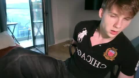 Adam online show from May 25, 2026, 2:06 am