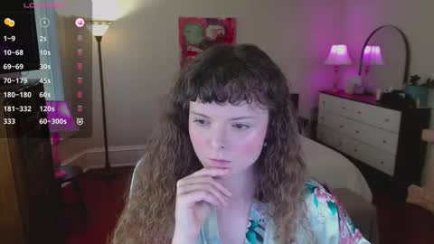 Snapshot of knowlita chatting on October 14, 2025, 2:07 pm knowlita online show from October 14, 2025, 2:07 pm