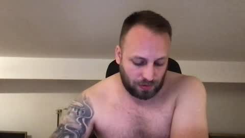 hugo online show from September 22, 2025, 4:03 am