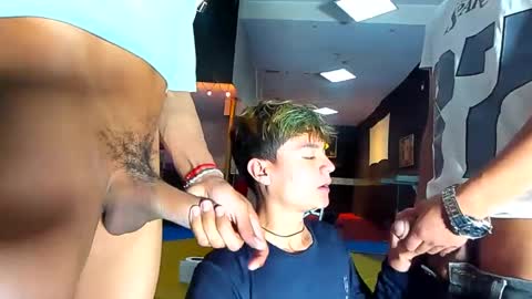 Snapshot of kobayaske chatting on January 10, 2025, 5:24 pm kobayaske online show from January 10, 2025, 5:24 pm