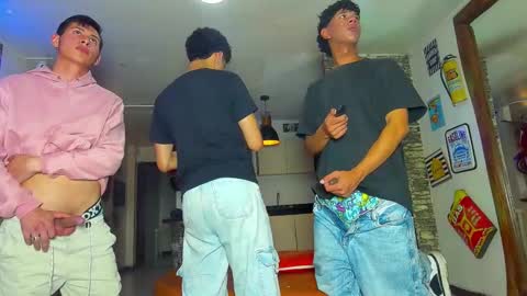 Snapshot of kobayaske chatting on March 11, 2025, 12:44 am kobayaske online show from March 11, 2025, 12:44 am