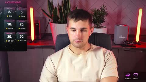 Snapshot of kochka25 chatting on January 11, 2025, 10:29 pm Sweet boy online show from January 11, 2025, 10:29 pm