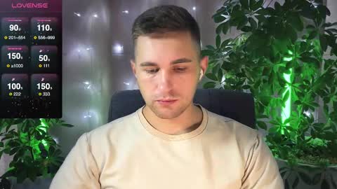 Snapshot of kochka25 chatting on February 11, 2025, 7:02 am Sweet boy online show from February 11, 2025, 7:02 am