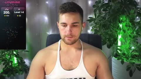Snapshot of kochka25 chatting on February 16, 2025, 6:10 am Sweet boy online show from February 16, 2025, 6:10 am