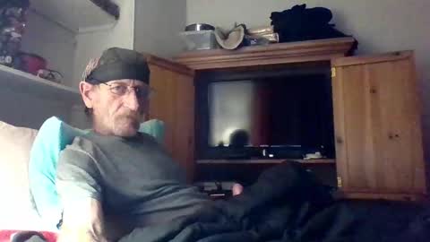 kodiakpm1 online show from December 30, 2024, 7:26 am