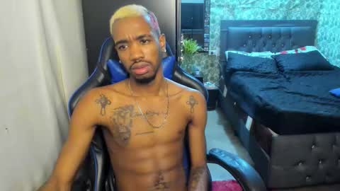 kofi online show from November 22, 2025, 9:47 pm