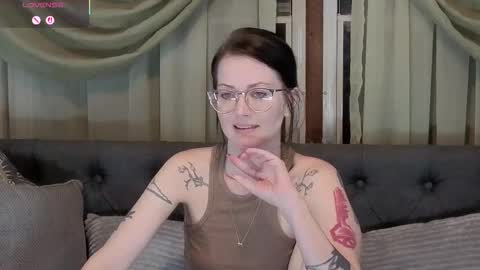 kohlbird online show from November 23, 2025, 12:43 am