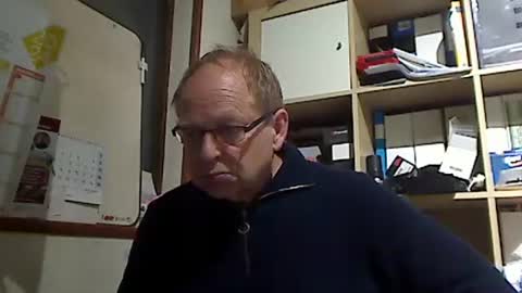 Snapshot of kokin3034 chatting on March 11, 2025, 5:02 pm kokin3034 online show from March 11, 2025, 5:02 pm