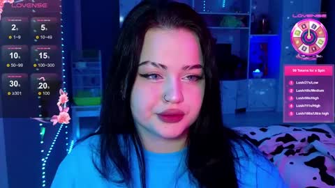 Mia online show from December 10, 2024, 8:38 pm