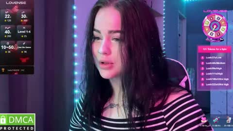 Mia online show from January 18, 2025, 7:48 pm