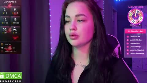 Mia online show from February 23, 2025, 2:29 am