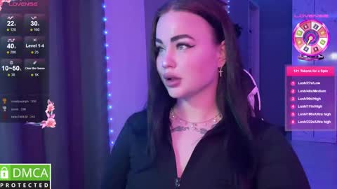 Mia online show from February 28, 2025, 11:56 pm