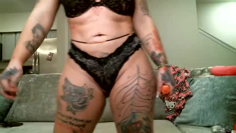 Snapshot of kokokwinn chatting on February 1, 2025, 12:07 am Koko Kwinn online show from February 1, 2025, 12:07 am