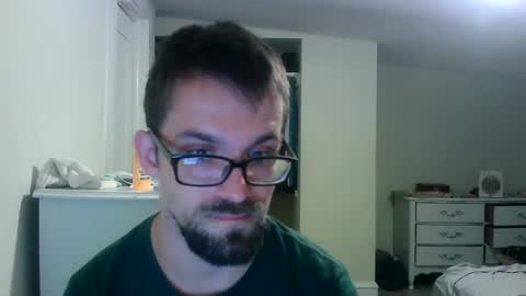 Snapshot of kol704 chatting on July 4, 2026, 2:07 am Kolia online show from July 4, 2026, 2:07 am