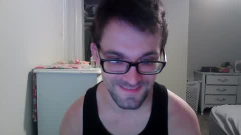Snapshot of kol704 chatting on August 5, 2026, 12:35 am Kolia online show from August 5, 2026, 12:35 am
