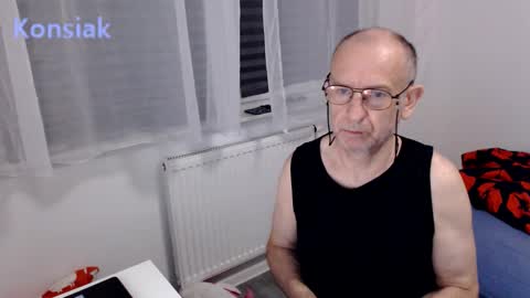 Komsiak online show from January 5, 2026, 6:00 pm