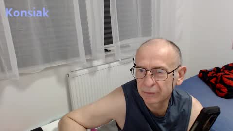 Komsiak online show from February 6, 2026, 3:37 pm