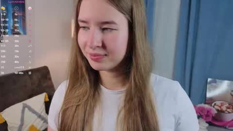 Snapshot of koolyquiser chatting on November 16, 2025, 2:44 pm Jenna online show from November 16, 2025, 2:44 pm