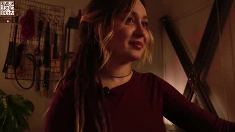 Kora       TG channel  online show from November 26, 2025, 1:23 pm