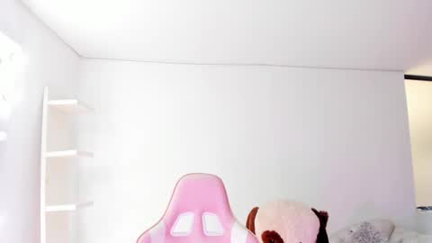 Koral Cuz online show from March 16, 2026, 4:11 pm