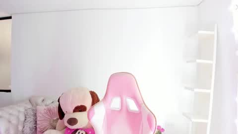 Koral Cuz online show from March 20, 2026, 5:29 pm