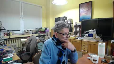 Snapshot of korek24hot chatting on December 6, 2024, 5:00 pm Korek online show from December 6, 2024, 5:00 pm