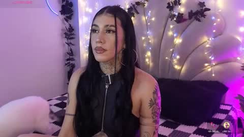 korolova online show from December 3, 2025, 1:24 am