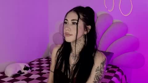 Snapshot of korolovaa chatting on May 28, 2026, 9:12 pm korolova online show from May 28, 2026, 9:12 pm