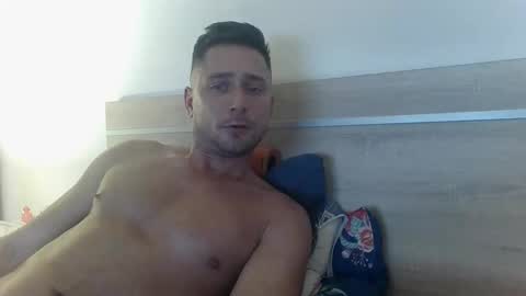 kosowskijakub online show from November 16, 2025, 4:56 pm