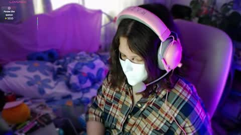 Snapshot of kotennya chatting on November 24, 2025, 8:36 am fancy cat online show from November 24, 2025, 8:36 am