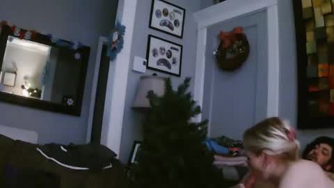 koululier23 online show from December 11, 2024, 10:47 am