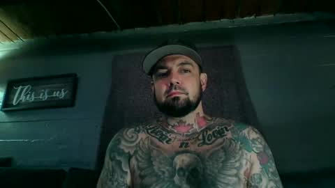 koululier23 online show from April 14, 2026, 2:06 am