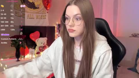 Snapshot of koza_dereza_ chatting on February 15, 2025, 7:06 pm Jess online show from February 15, 2025, 7:06 pm