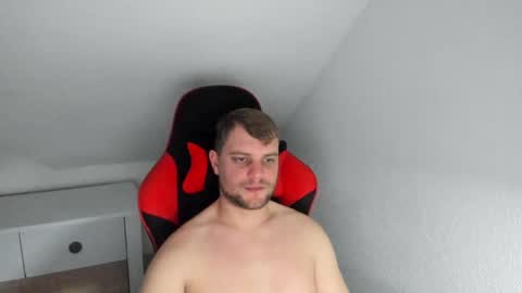 Bartek online show from February 9, 2025, 1:22 am