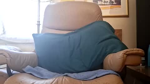 Snapshot of kp633 chatting on November 11, 2025, 2:17 pm kp633 online show from November 11, 2025, 2:17 pm