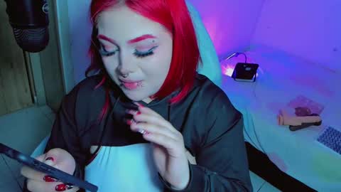 Snapshot of kpayton99 chatting on February 26, 2025, 10:04 am Khloe online show from February 26, 2025, 10:04 am