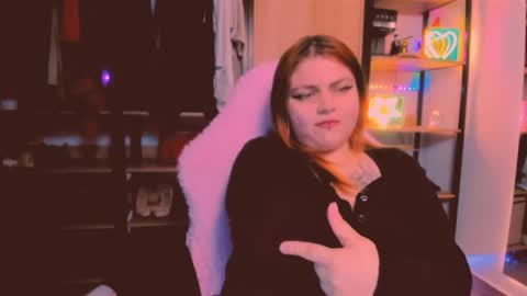 Khloe online show from April 11, 2026, 12:37 am