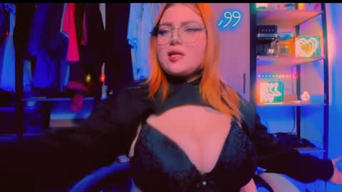 Khloe online show from April 17, 2026, 11:41 pm