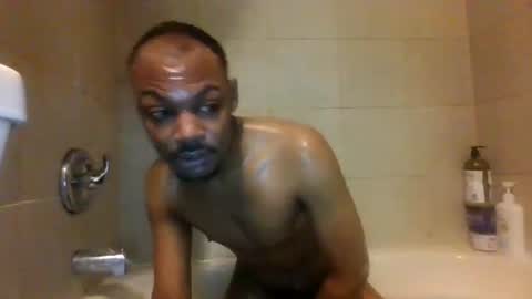 Snapshot of krashoutnxtdoor chatting on March 16, 2026, 2:32 pm krashoutnxtdoor online show from March 16, 2026, 2:32 pm