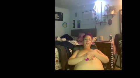 Snapshot of kreamyk420 chatting on February 2, 2026, 9:02 pm kreamyk420 online show from February 2, 2026, 9:02 pm