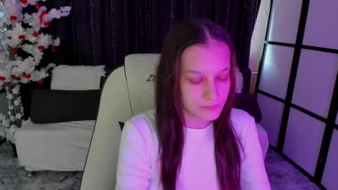 Snapshot of krisdoeil chatting on January 17, 2026, 5:45 am krisdoeil online show from January 17, 2026, 5:45 am