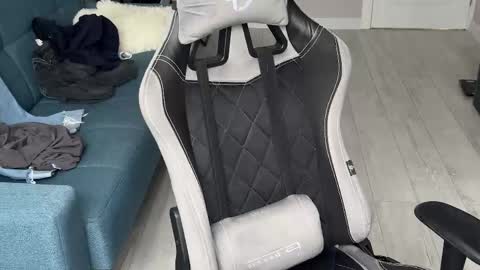 krishort online show from February 12, 2025, 1:27 pm