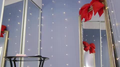 kriskras__ online show from April 3, 2026, 5:16 am