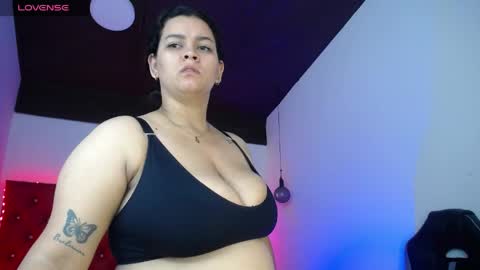 Snapshot of kriss_sweetboobs chatting on June 9, 2026, 1:01 pm kriss_sweetboobs online show from June 9, 2026, 1:01 pm