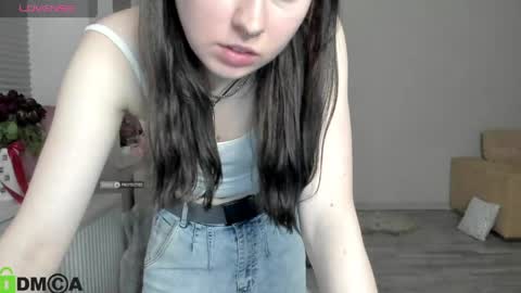 KrissLimada online show from April 22, 2026, 8:43 pm