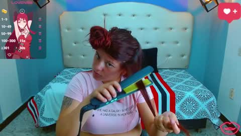 Snapshot of krissone_1 chatting on February 5, 2025, 3:31 pm krissone online show from February 5, 2025, 3:31 pm