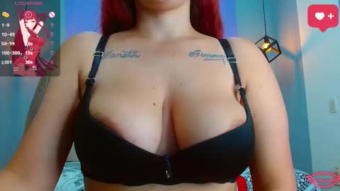 Snapshot of krissone_1 chatting on February 20, 2025, 5:07 pm krissone online show from February 20, 2025, 5:07 pm