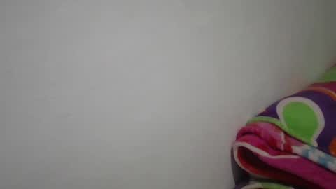 krissstall447359 online show from June 28, 2026, 12:05 am
