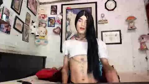 Snapshot of krisstal703358 chatting on November 4, 2025, 4:17 pm krisstal703358 online show from November 4, 2025, 4:17 pm