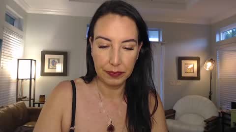 Snapshot of krissy2024 chatting on December 11, 2024, 12:02 pm Krissy online show from December 11, 2024, 12:02 pm